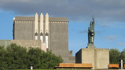 Reykjavík - Ingólfur Arnarson Statue
