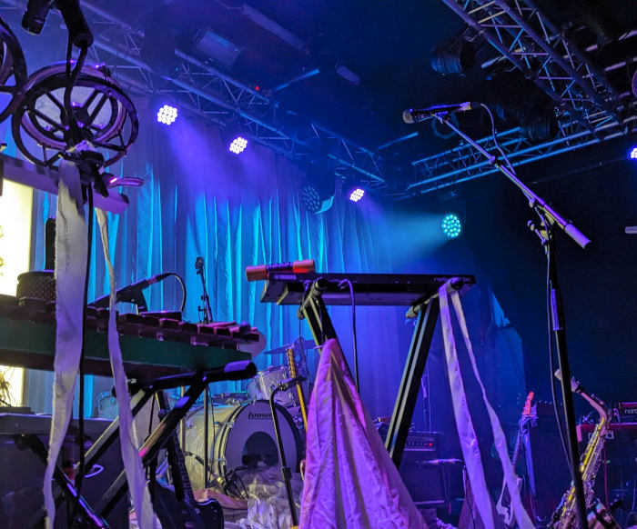 Mehr über den Artikel erfahren Cate Le Bon – Köln, 14.11.2025